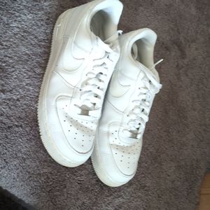 Air force 1 triple white